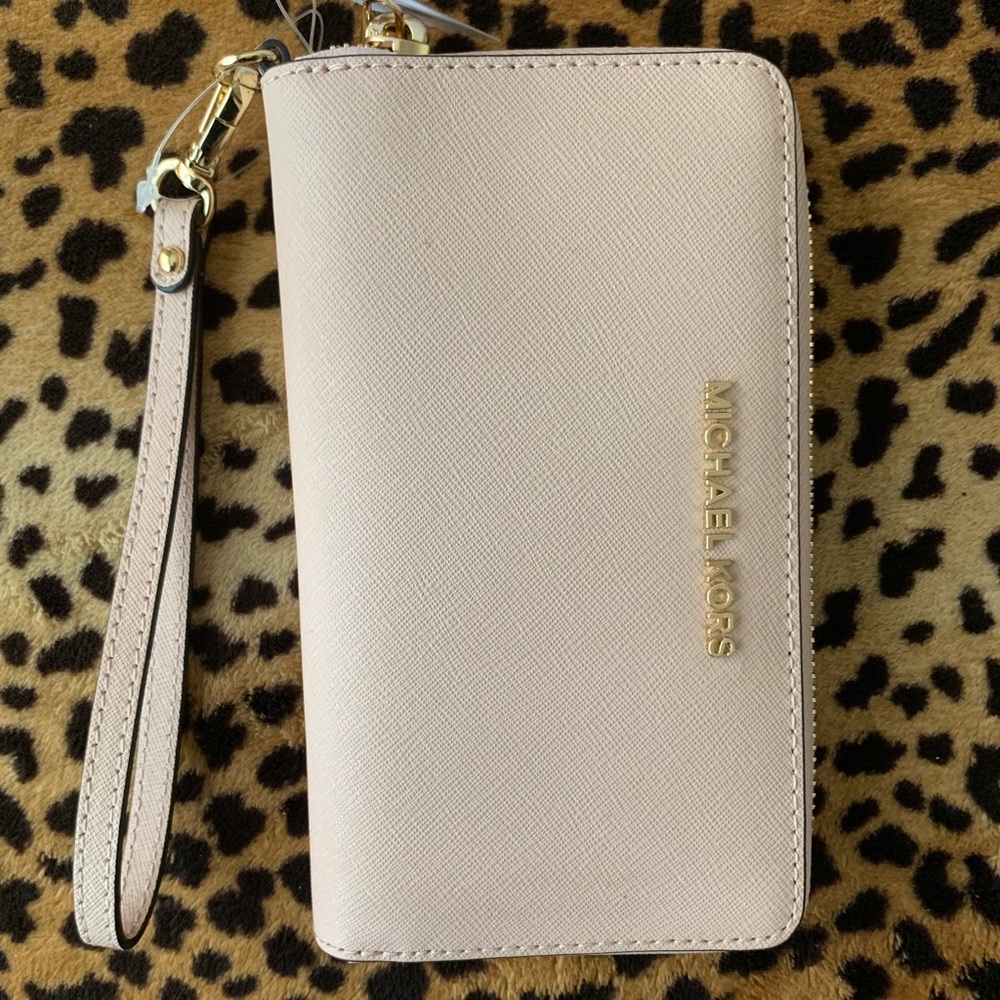 Michael Kors wallet